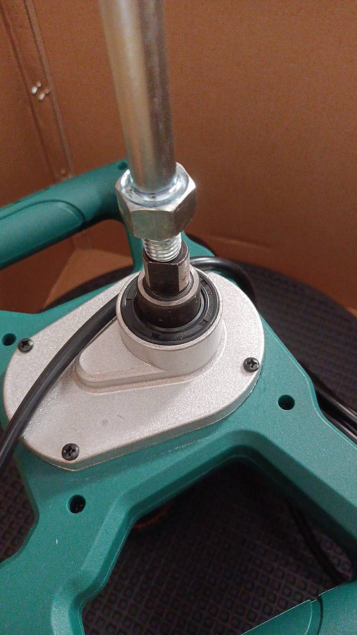 เครื่องปาดหน้าปูน ผนังเบา15" 7800 SUMO