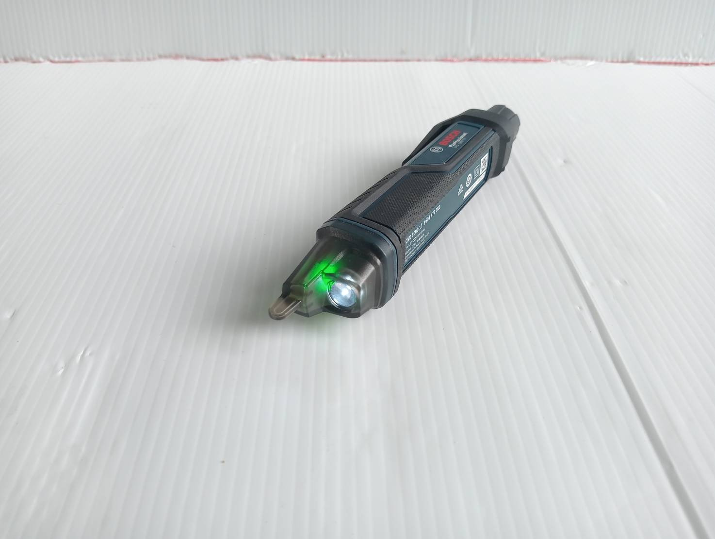 ปากกาวัดไฟ แบบไม่สัมผัส GVD1000-17 BOSCH