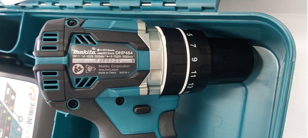 สว่านกระแทกไร้สาย DHP484RFE MAKITA