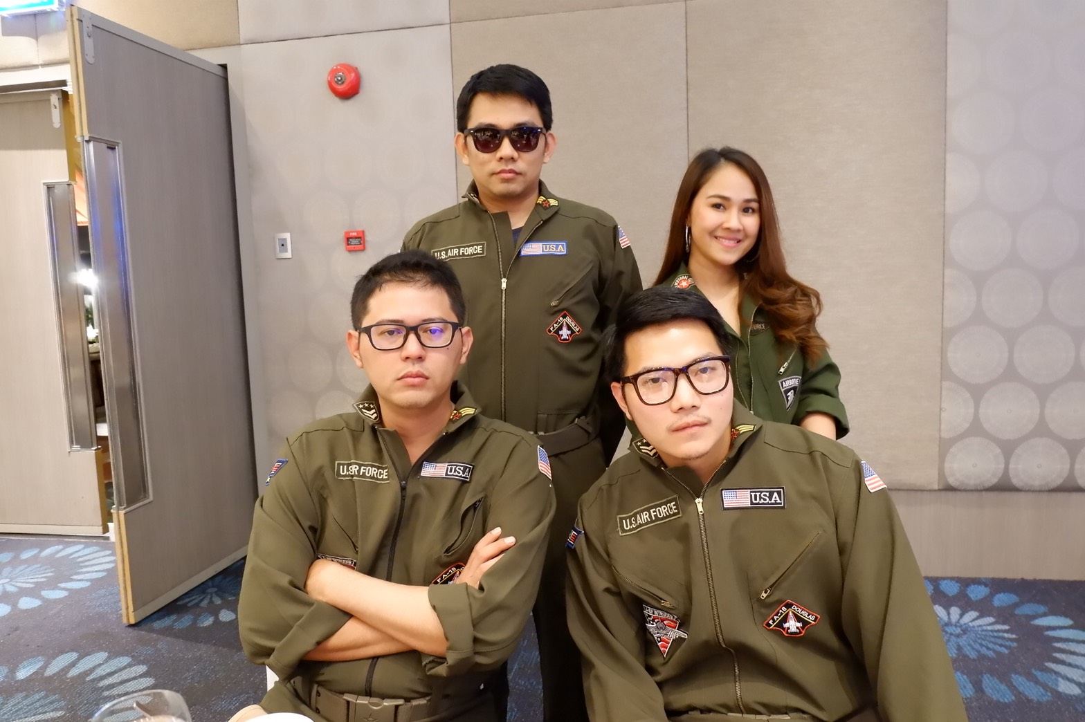 ชุดทหารอากาศ / ชุดนักบิน / นักบิน F16 / ชุดท็อปกัน / ชุด Top Gun / Top Gun /ุ ชุดอาชีพ / ชุดอาชีพในฝัน