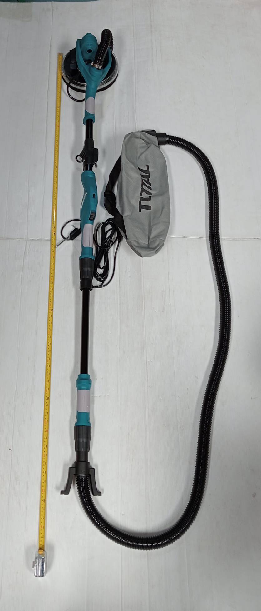 Total เครื่องขัดผนังปูนและฝ้า กำลัง 1050W รุ่น TWS10501