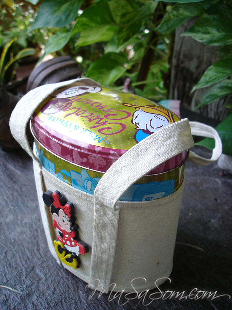 กระเป๋ากระป๋องช็อกโกแลต