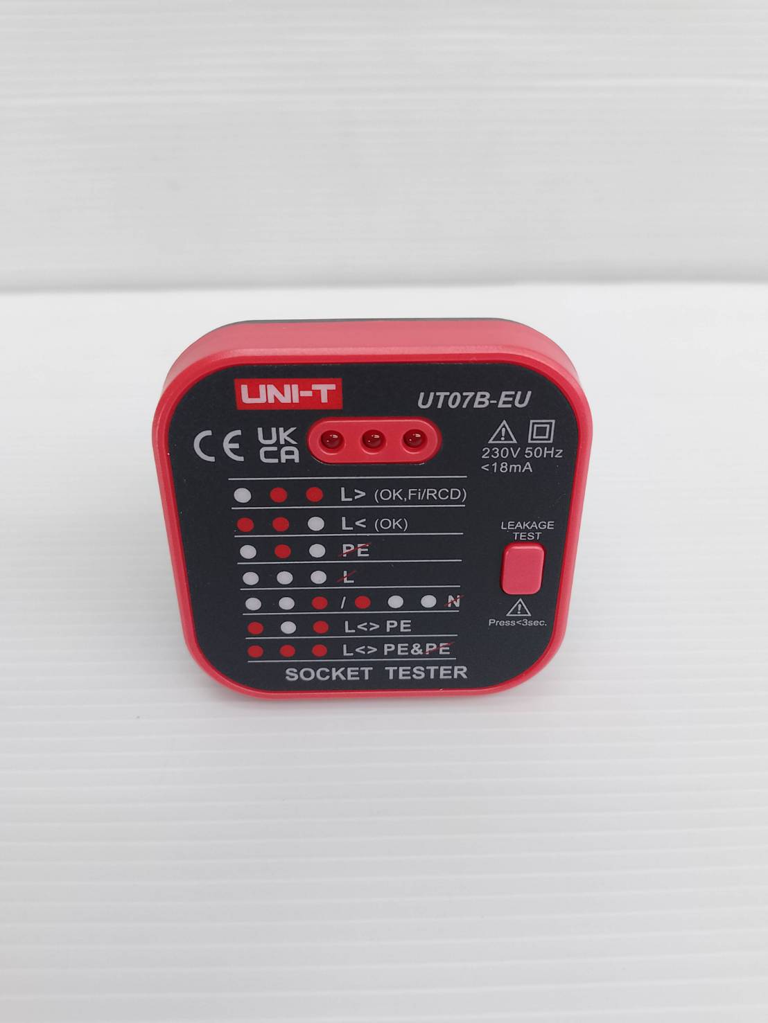 เครื่องตรวจเช็คเต้ารับไฟฟ้า UT07B-EU UNI-T