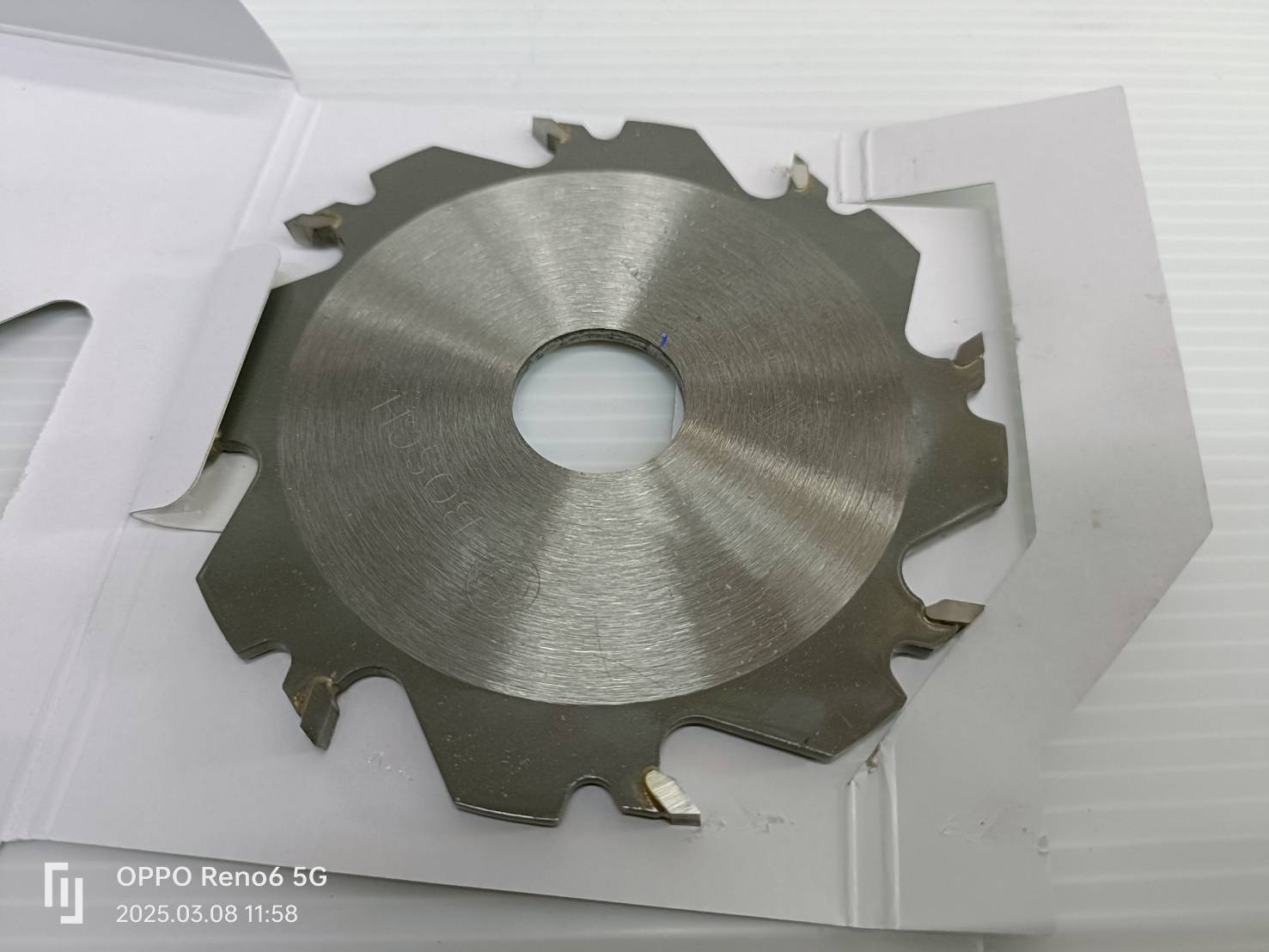 เครื่องเข้าลิ้น/เดือย GFF18V-22 Professional BOSCH SOLO 0601620101