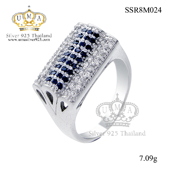 แหวนเงิน ประดับเพชร CZ ดีไซน์โฉบเฉี่ยวทันสมัยควรค่าแก่การครอบครอง ใส่ติดนิ้วได้ทุกงาน เพชรใช้ระบบการฝัง โดยช่างผู้ชำนาญงานและมีประสบการณ์