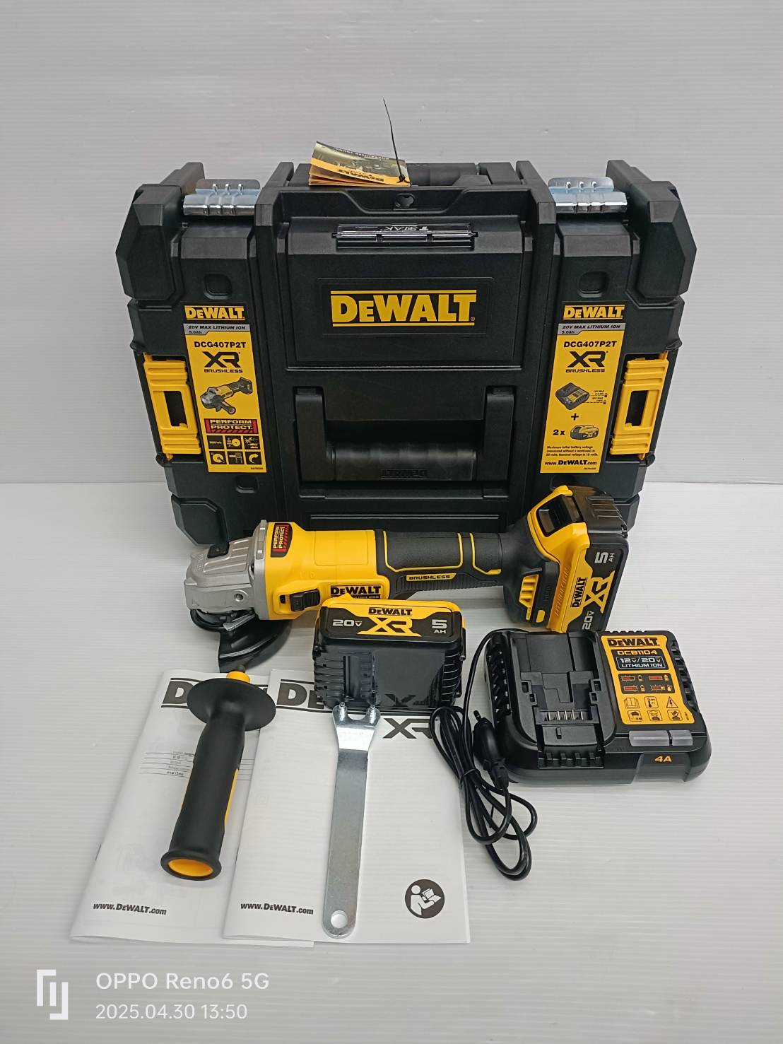 หินเจียรไร้สาย4" 20V DCG407P2T-B1 DEWALT (ครบชุด)