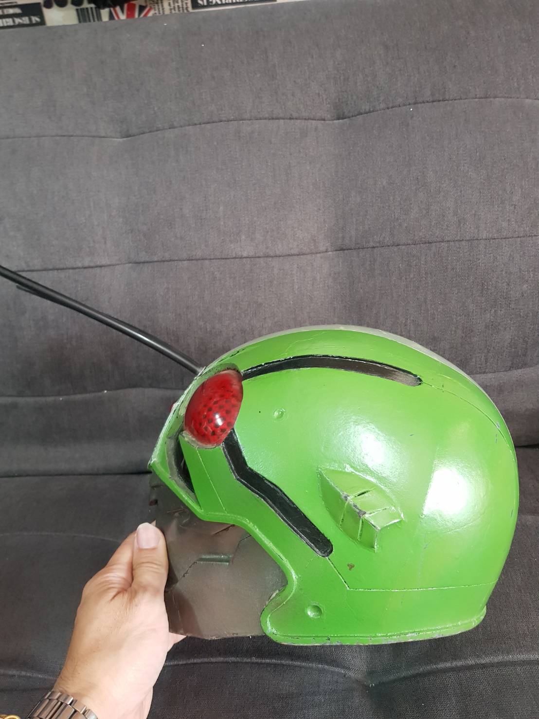 ชุดไอ้มดแดง