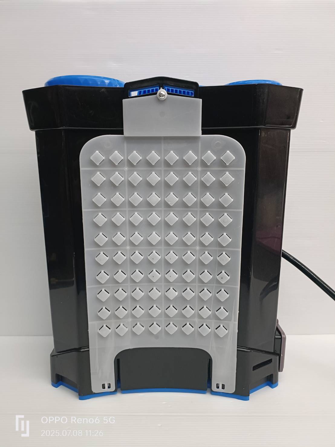 เครื่องพ่นยาแบตเตอรี่ 16ลิตร CPT-16LT CAPITAL