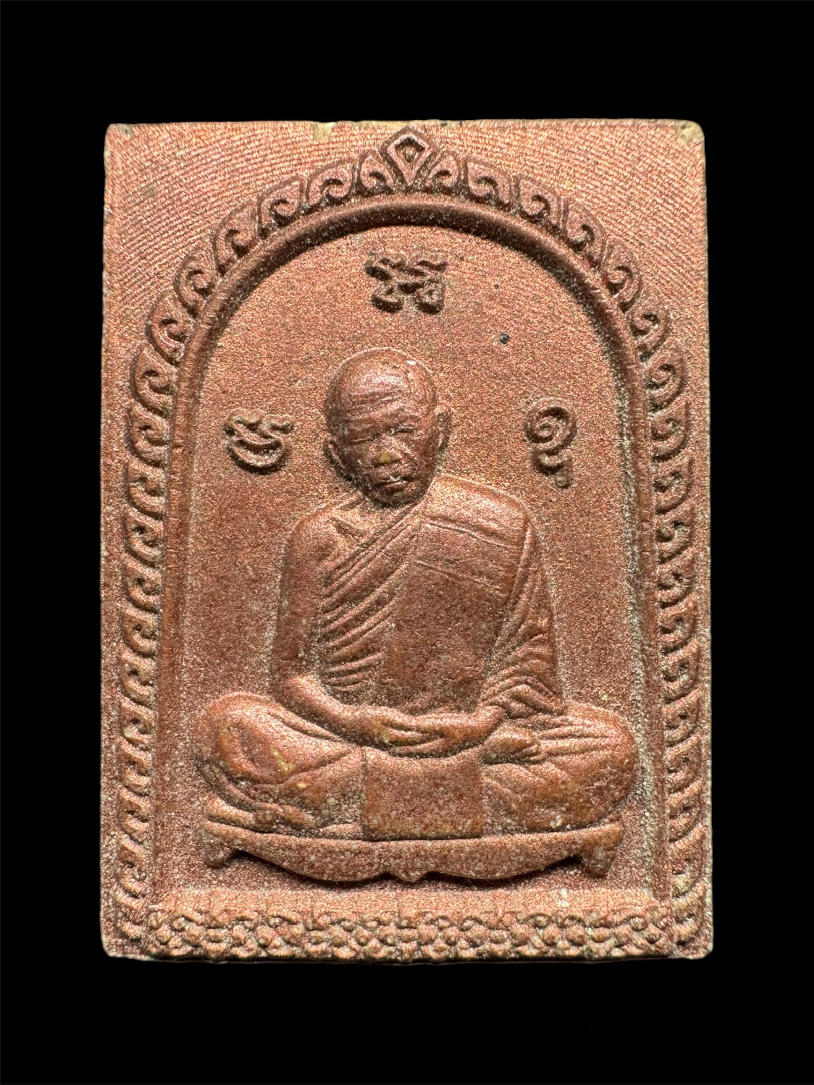 พระผงพรายกุมาร พิมพ์เศียรเล็ก หลวงปู่ทิม อิสริโก วัดละหารไร่ รุ่นสร้างเจดีย์ภาวนาภิรัต ปี2558 สภาพสวยเดิม