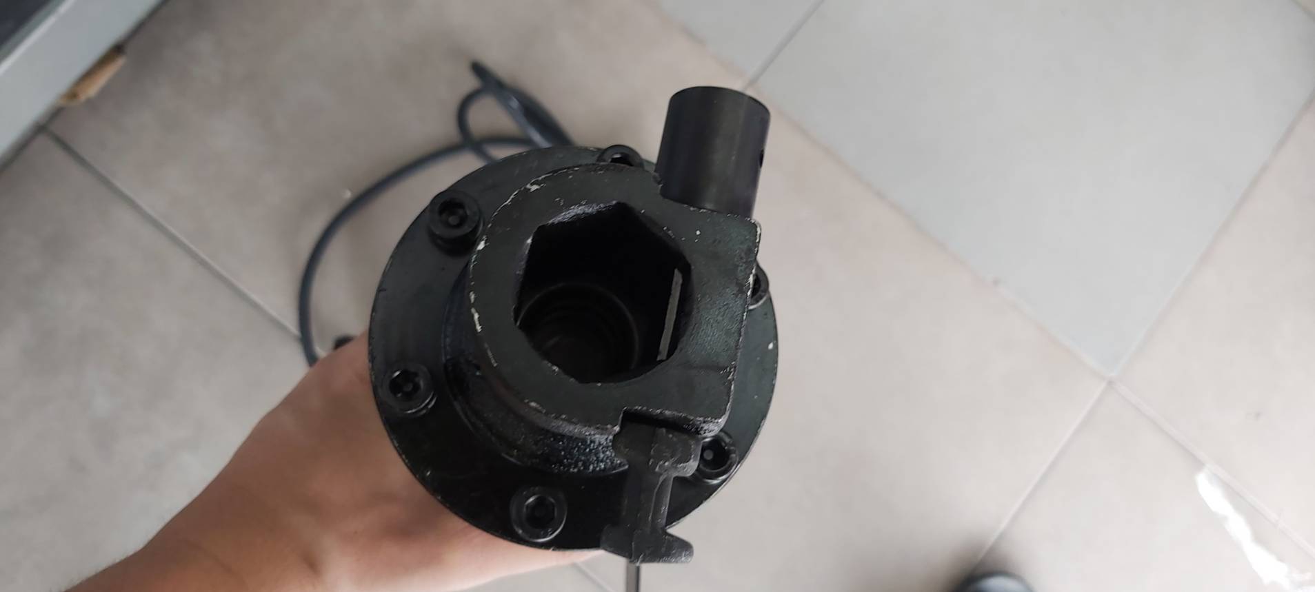 สกัดไฟฟ้า รุ่น IR-65A IRON