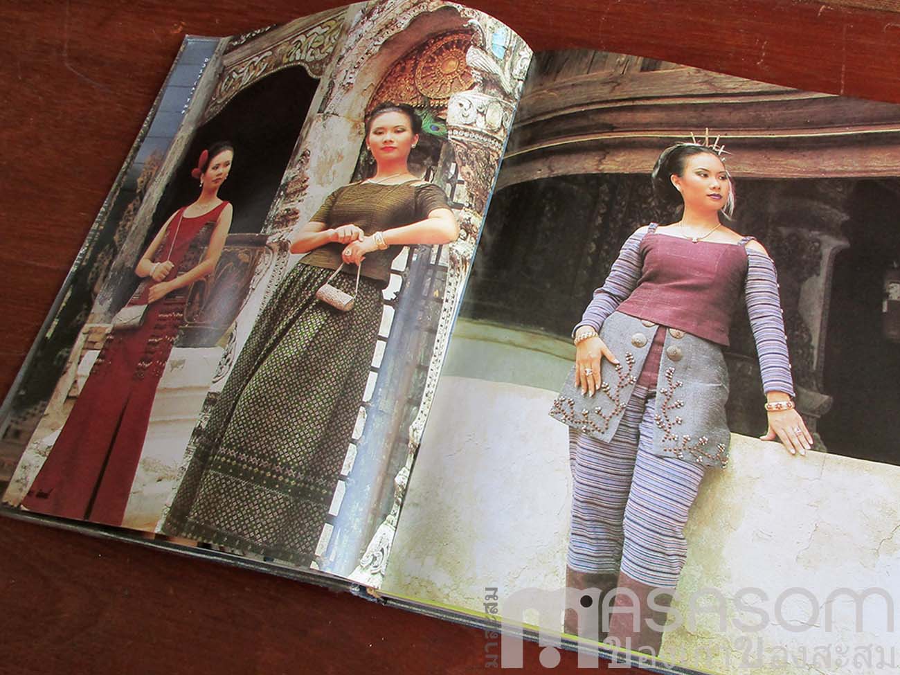 หนังสือแฟชั่นเดอลุค ฉบับผ้าไทย เล่ม 6