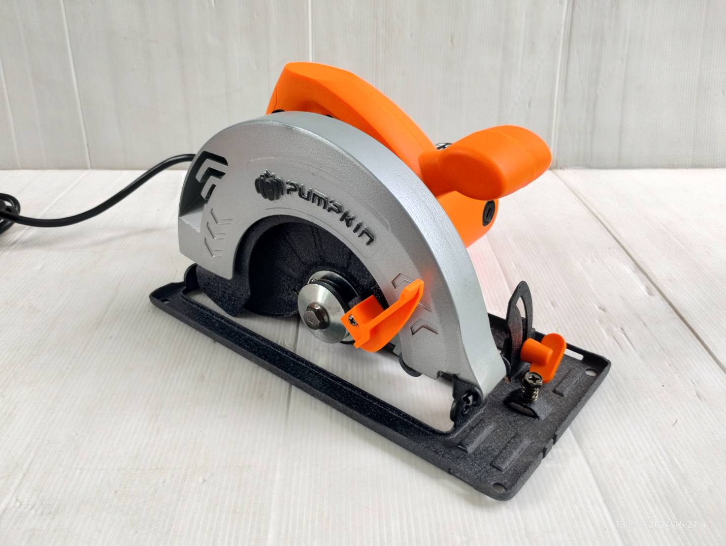 เครื่องเลื่อยวงเดือน7″ J-C5812 PUMPKIN 50146