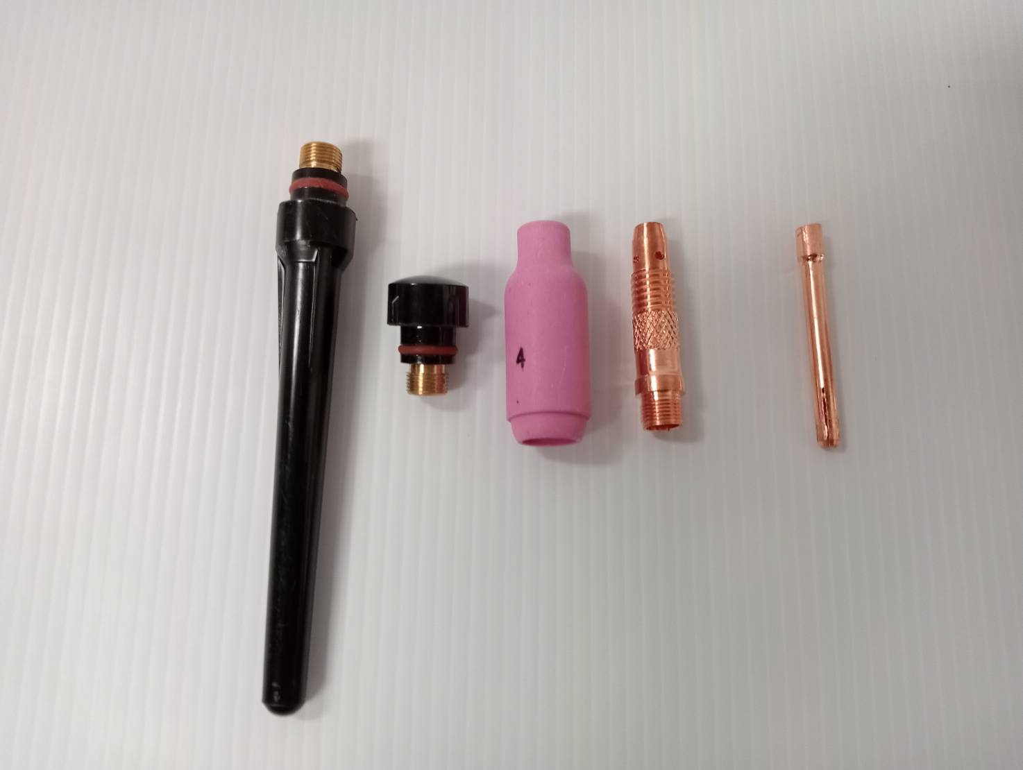 ชุดสาย LIFT TIG สำหรับเชื่อมอาร์กอน WP-17V