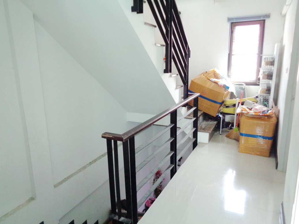 🚩 H1269 ขาย / ให้เช่า ทาวน์โฮม3 ชั้น หน้ากว้าง5.5 เมตร ทำเลดี ต้นซอยนวมินทร์74 เหมาะพักอาศัยหรือทำธุรกิจ