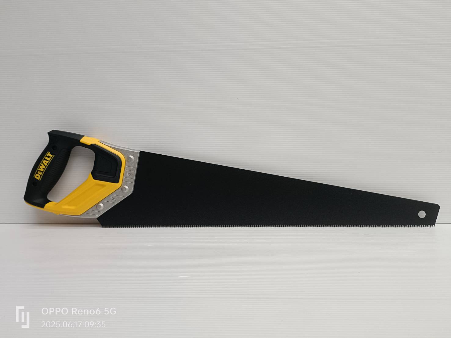 DEWALT รุ่น DWHT20545L เลื่อยมือ DEWALT 20 นิ้ว