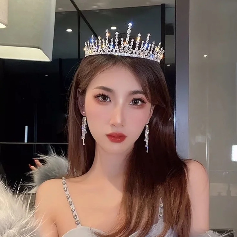 (พร้อมส่ง) เทียร่า 261 สีเงิน มงกุฎนางงาม มงกุฎประกวด เทียร่าเจ้าสาว งานสวย ปราณีต QCเพชรทุกเม็ด สินค้าพร้อมส่งจากไทย