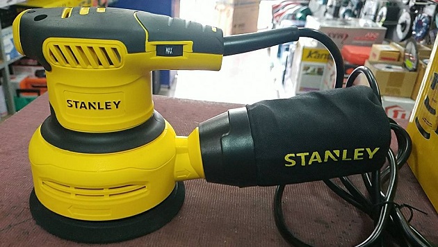 ขัดกระดาษกลม5" SS30-B1 STANLEY 300W