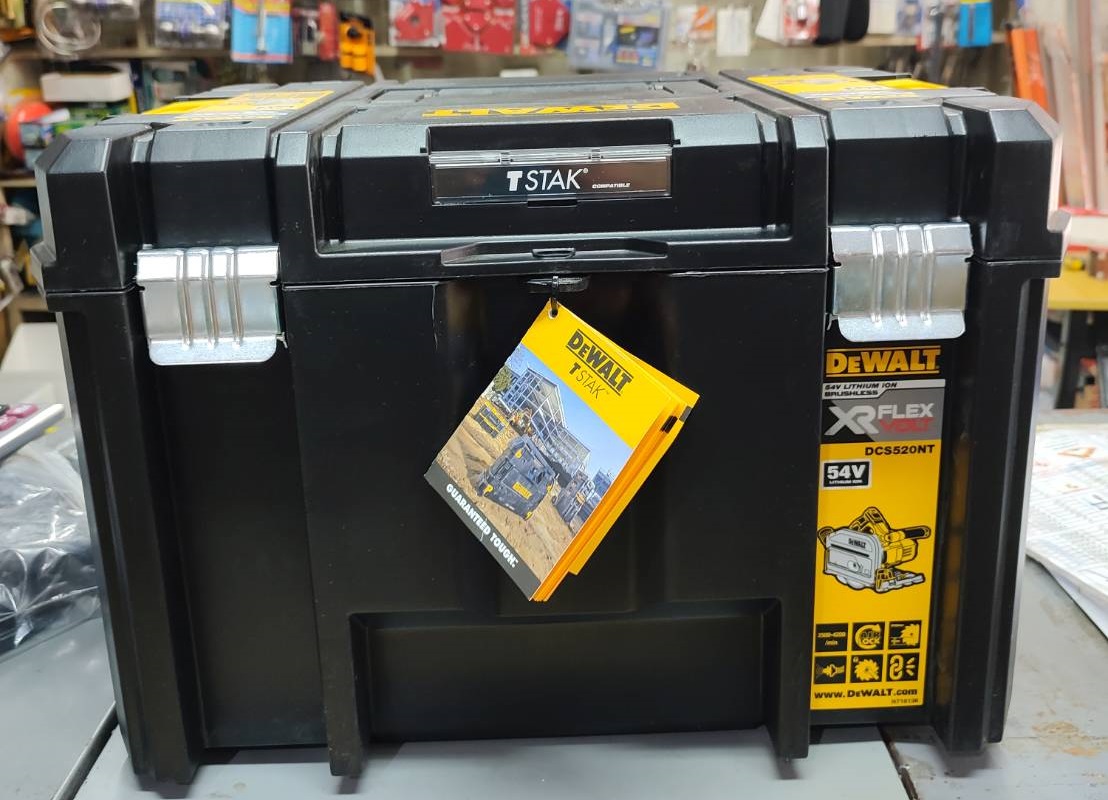 เลื่อยราง6" 54V DCS520NT DEWALT (ไม่รวมราง)