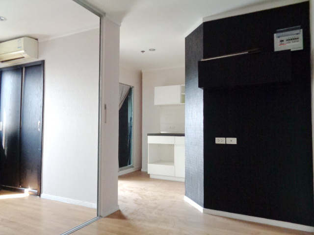 H1187 ขายคอนโด ลุมพินีเพลส สุขสวัสดิ์-พระราม2 ชั้น29 ถนนสุขสวัสดิ์ แขวงจอมทอง เขตจอมทอง กรุงเทพมหานคร โครงการอยู่ติดกับตลาดอินดี้