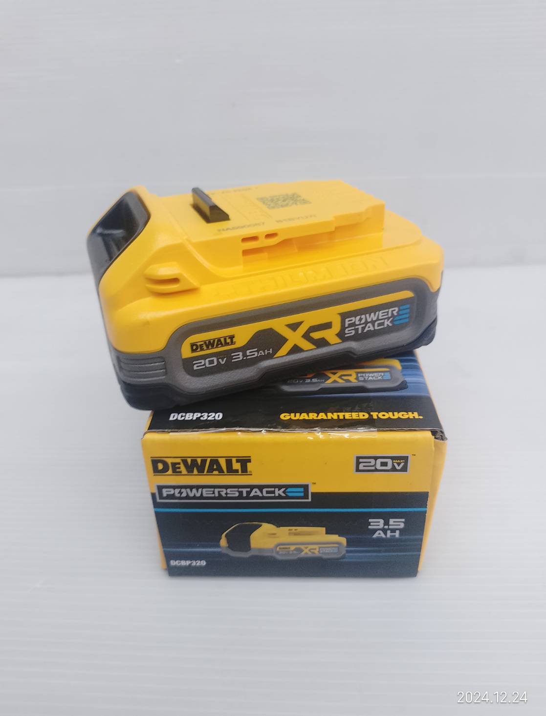 DEWALT แบตเตอรี่ Powerstack 20V / 3.5Ah DCBP320-B1
