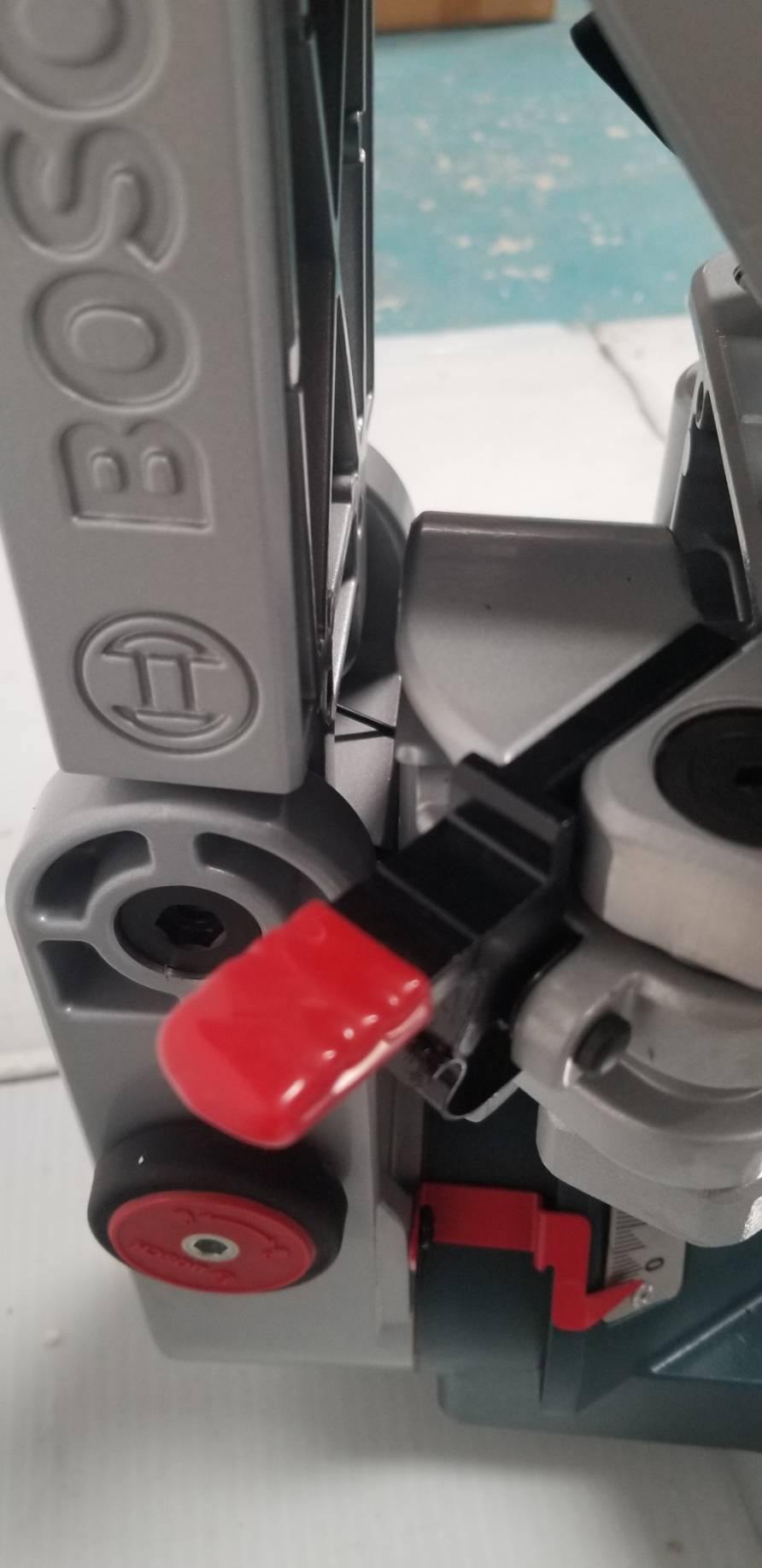 แท่นตัดองศา12" GCM18V-305GDC BOSCH SOLO