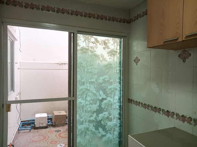 H1179 ขายทาวน์เฮ้าส์ หมู่บ้านพฤกษาวิลล์ 36 สรงประภา-ดอนเมือง 17.5 ตร.วา ตำบลหลักหก อำเภอเมือง ปทุมธานี ต่อเติมหน้าหลัง อยู่ต้นโครงการ