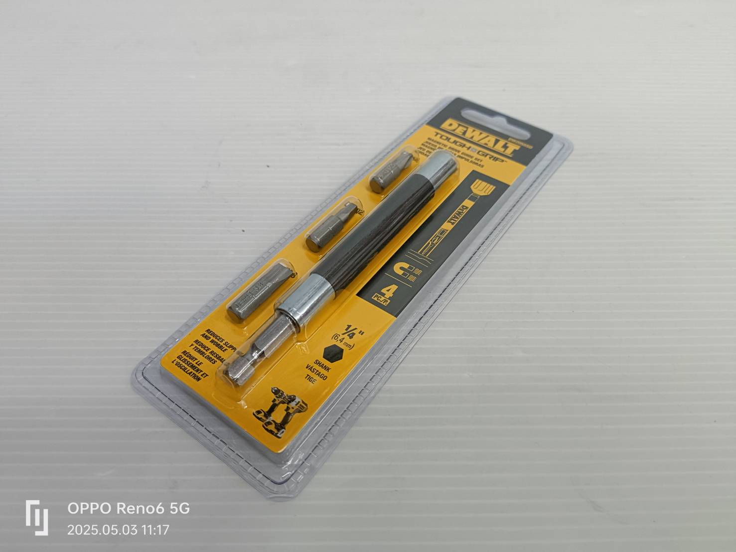 ก้านต่อดอกไขควง 1/4 ยาว152มม. DW2055SD DEWALT มีแม่เหล็กในตัว