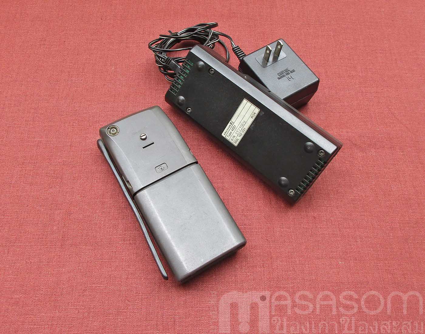 โทรศัพท์มือถือเก่า Ericsson