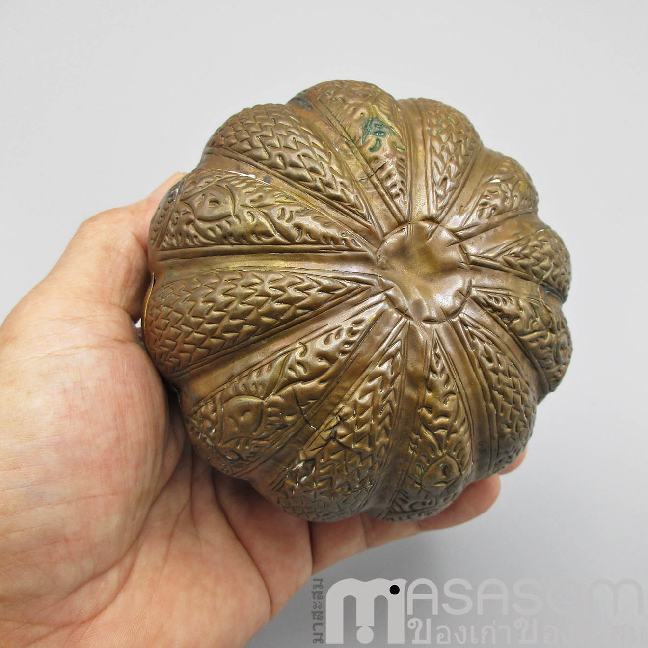 ตลับทองแดงรูปฟักทอง