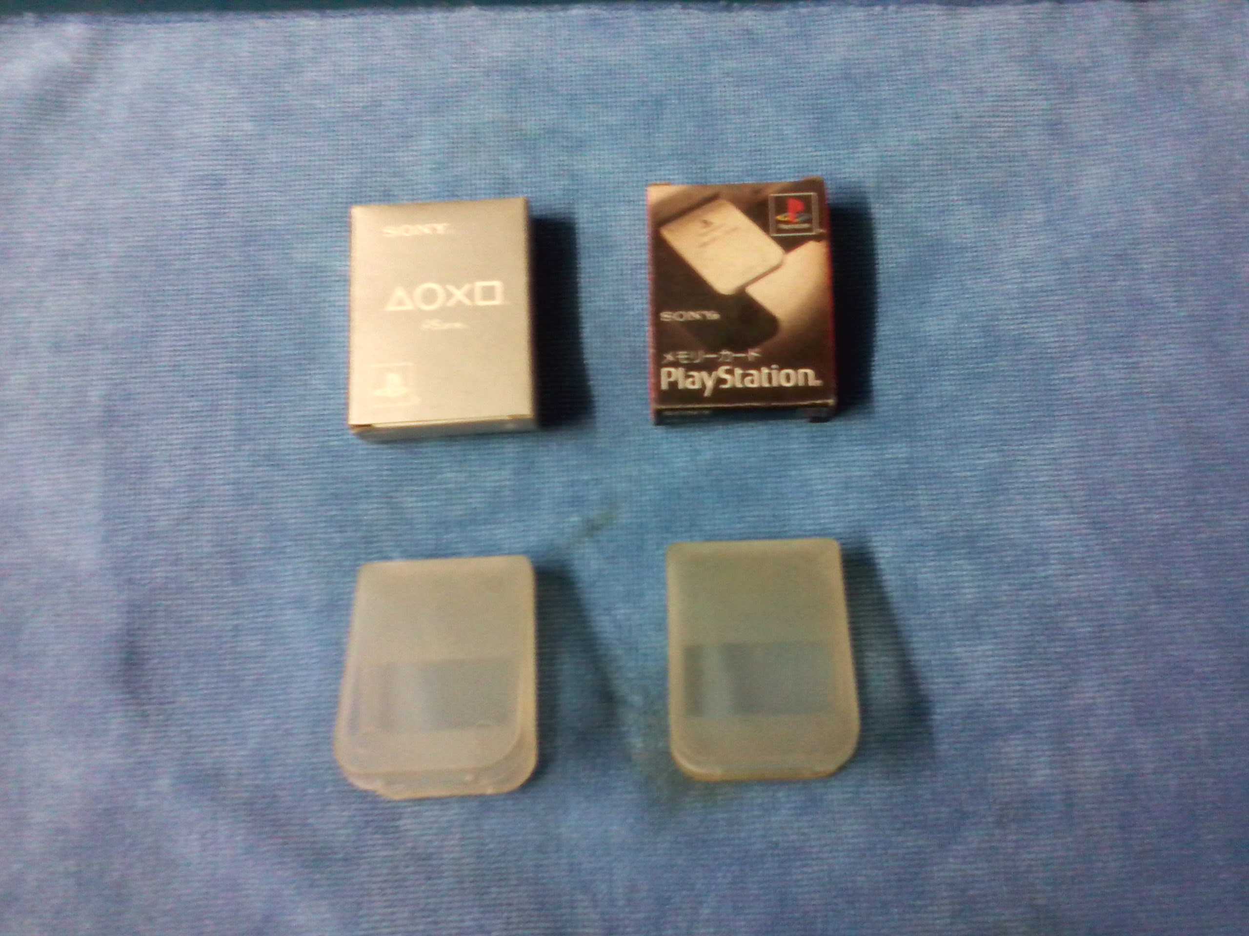 ตลับพลาสติกเปล่า สำหรับใส่ MEMORY CARD PS1 (มือสอง, มีกล่องกระดาษ)