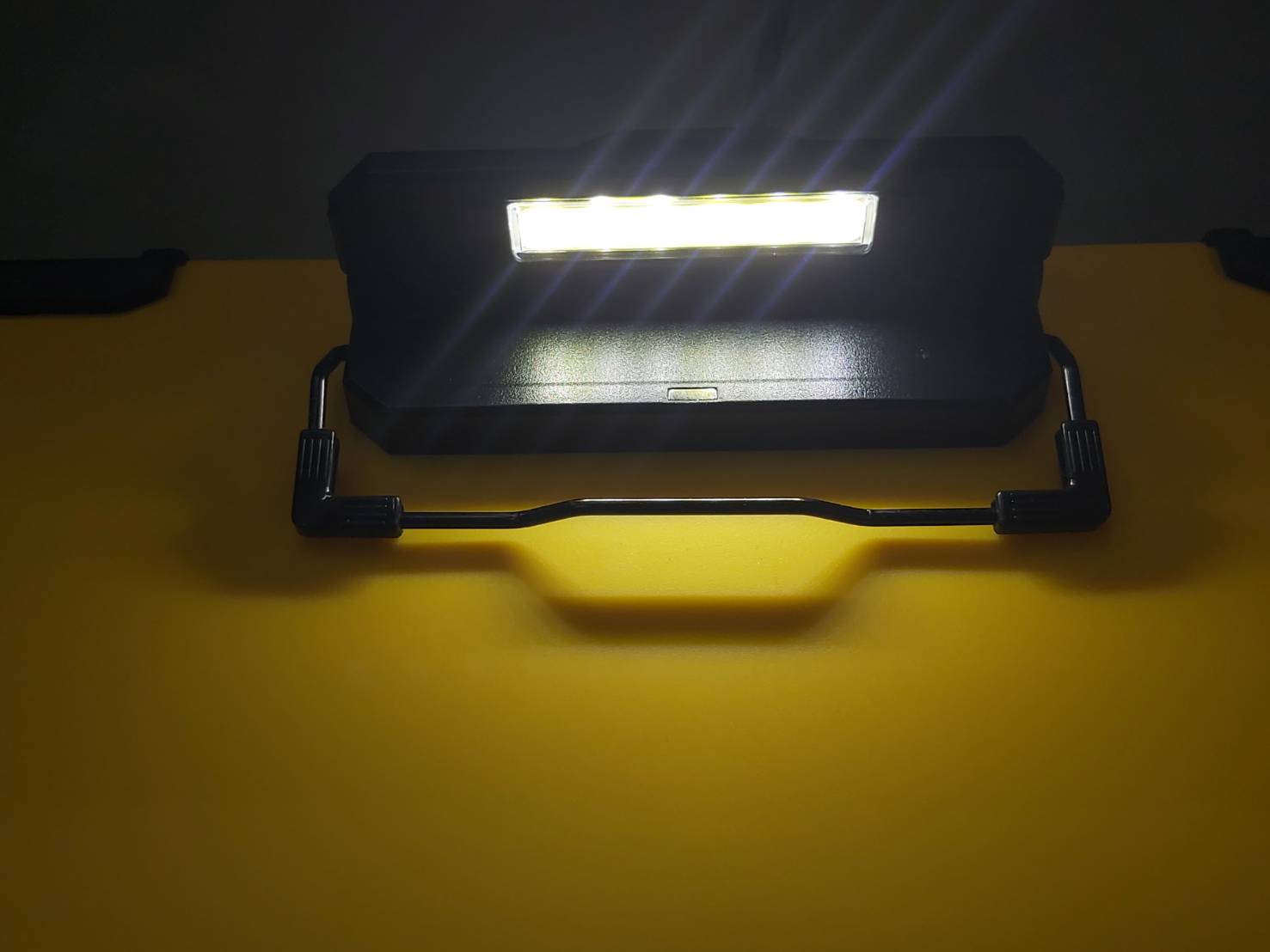 ถาดใส่ของ+ไฟLED DWST82732-1 DEWALT T-STAK