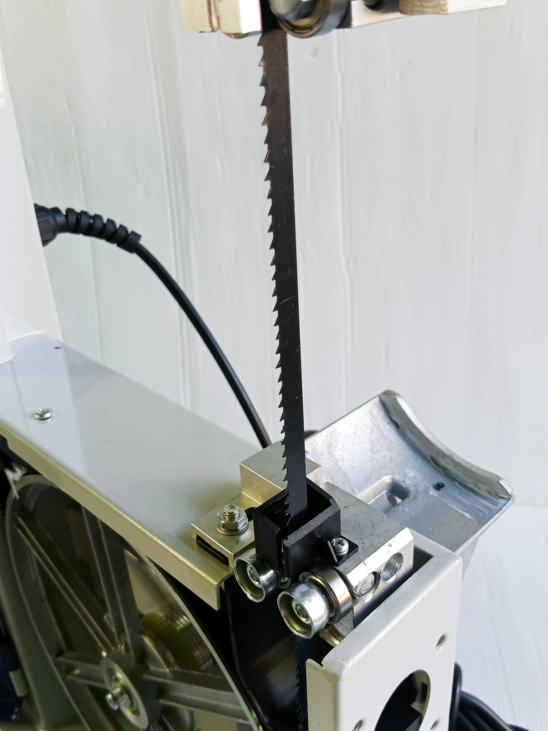 แท่นเลื่อยสายพาน 10นิ้ว HBS261 SCHEPPACH