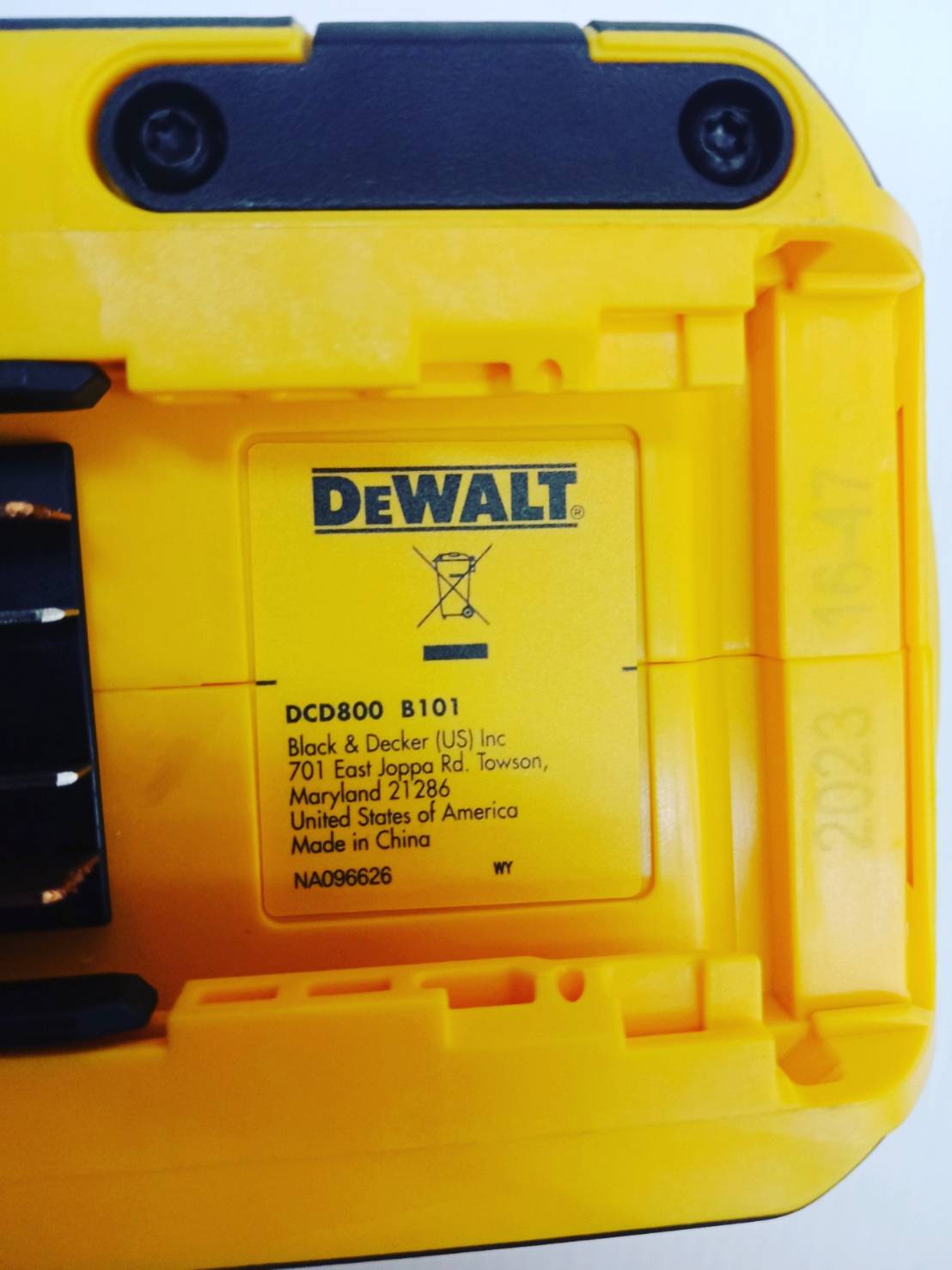 คอมโบ้ชุดสว่านไร้สาย20V (DCD800+DCH172) DCK2215P2T DEWALT