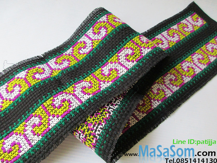 ผ้าแถบปักครอสติชชาวเขาB13