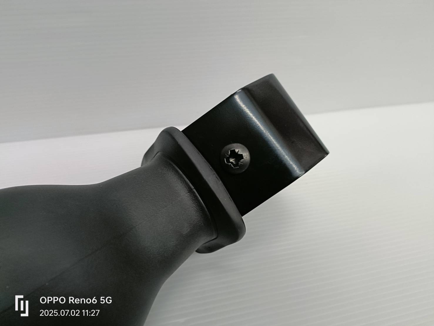 DEWALT ชุดเลื่อยชักไฟฟ้า 1000วัตต์ ใส่ใบ 4 ทิศทาง รุ่น DW304PK-KR