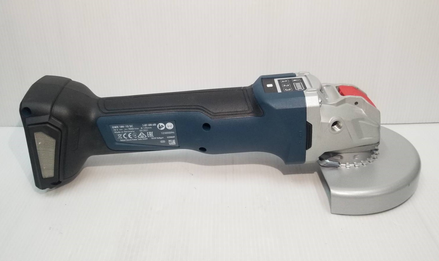 หินเจียรไร้สาย5" GWX18V-10SC BOSCH X-LOCK พร้อมชุดแบต 1 ก้อน