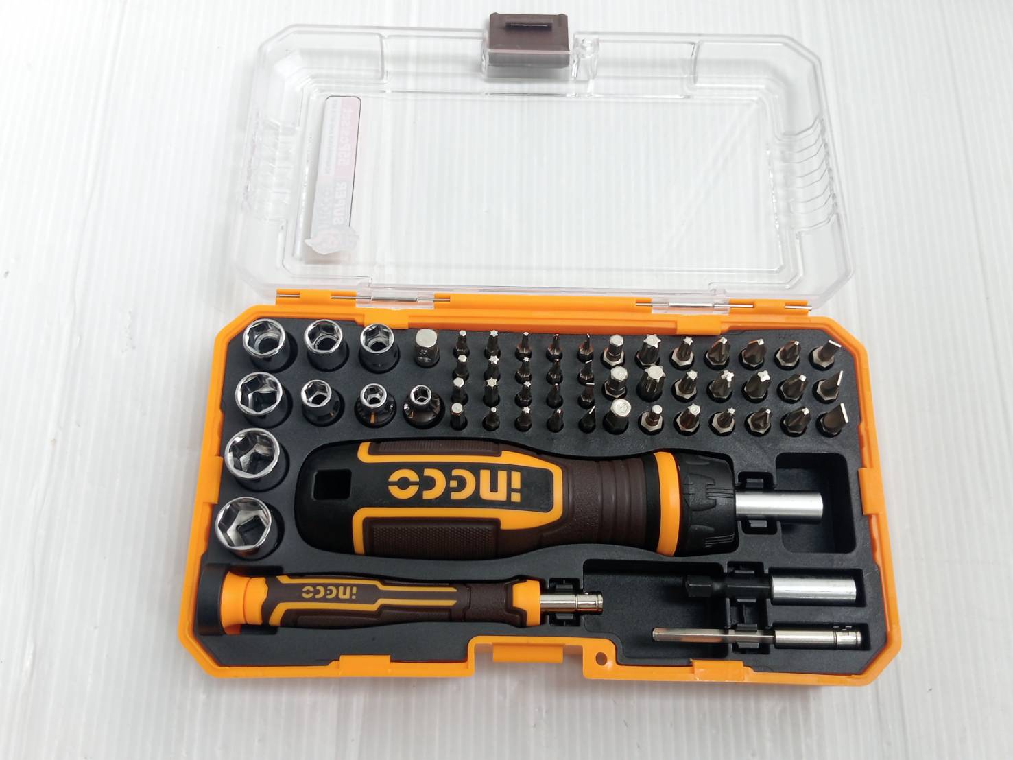 INGCO ชุดดอกไขควง 55 ชิ้น พร้อมด้ามจับ 2 แบบ HKSDB0558