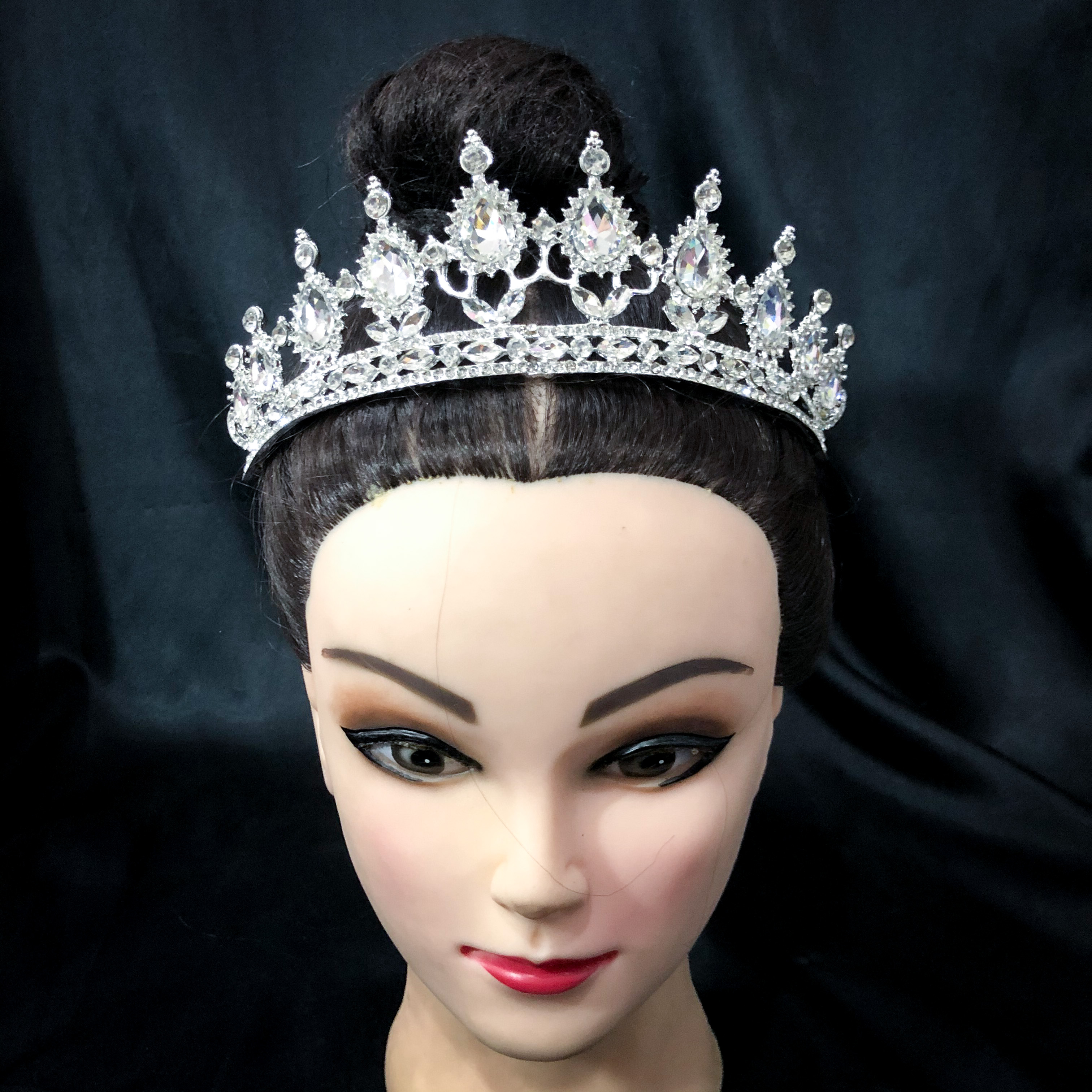 (พร้อมส่ง) เทียร่า 275 สีเงิน มงกุฎนางงาม มงกุฎเจ้าหญิง งานสวย ปราณีต QCเพชรทุกเม็ด สินค้าพร้อมส่งจากไทย