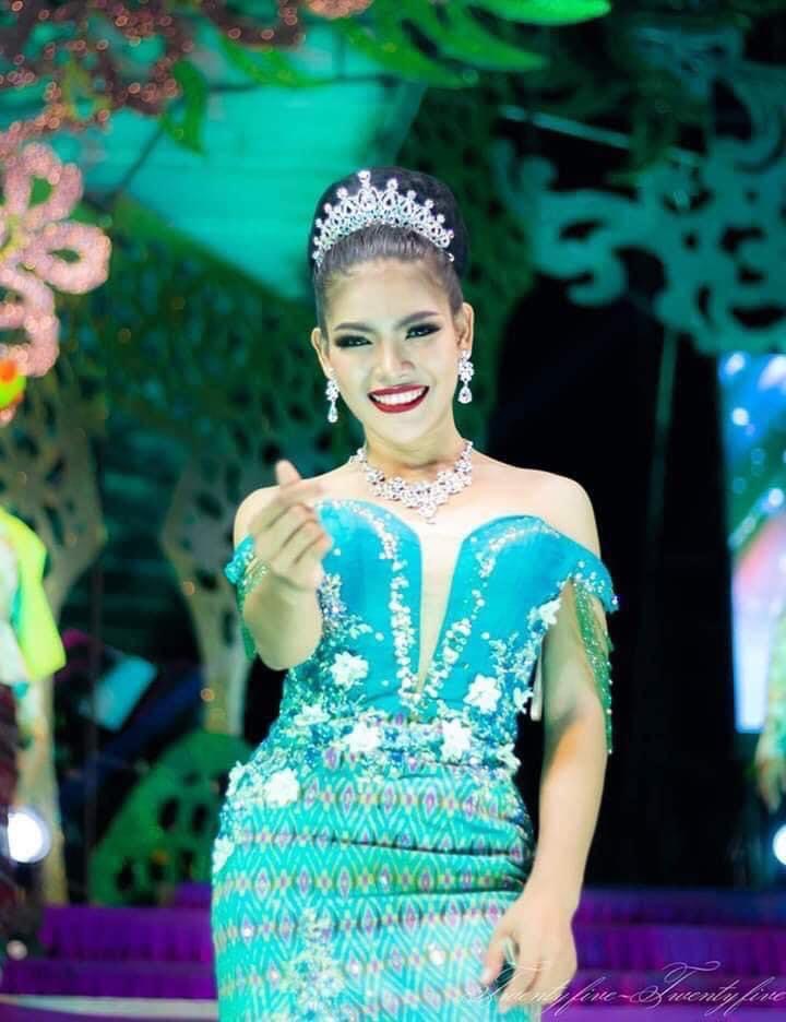 (พร้อมส่ง) เทียร่า 004 สีเงิน มงกุฎนางงาม มงกุฎเจ้าหญิง งานสวย ปราณีต QCเพชรทุกเม็ด สินค้าพร้อมส่งจากไทย