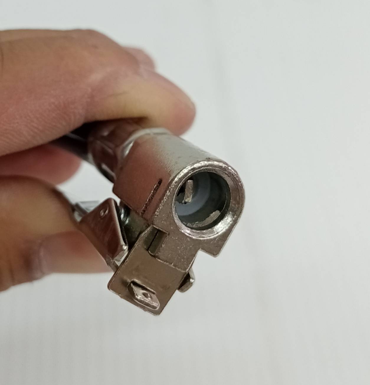 หัวเติมลม+เกจ์วัดลมสายอ่อน TAT11601 TOTAL