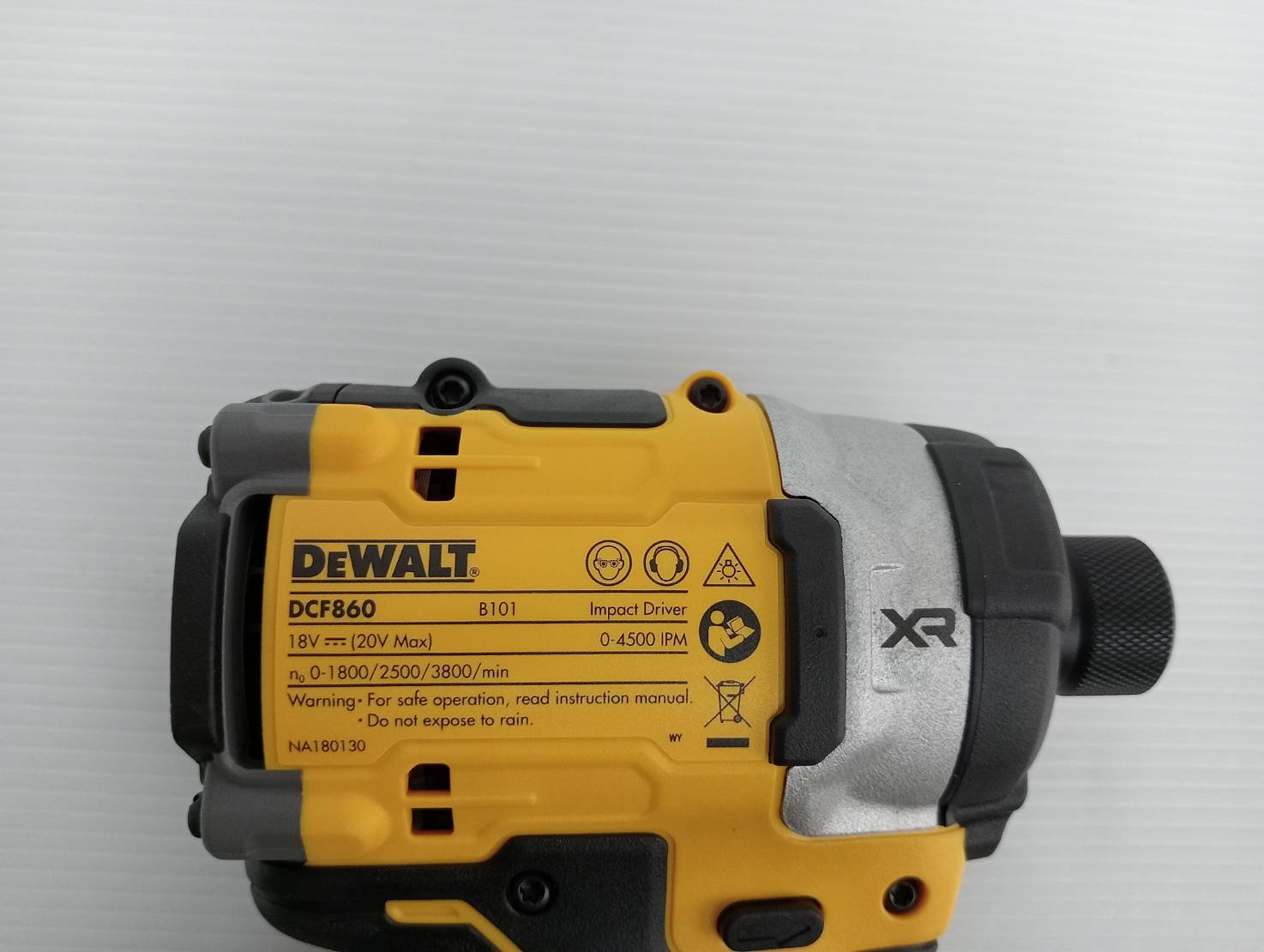 DEWALT รุ่น DCF860N-B1 ไขควงกระแทกไร้สาย ไร้แปรงถ่าน XR 20V Max (เฉพาะตัวเครื่อง)