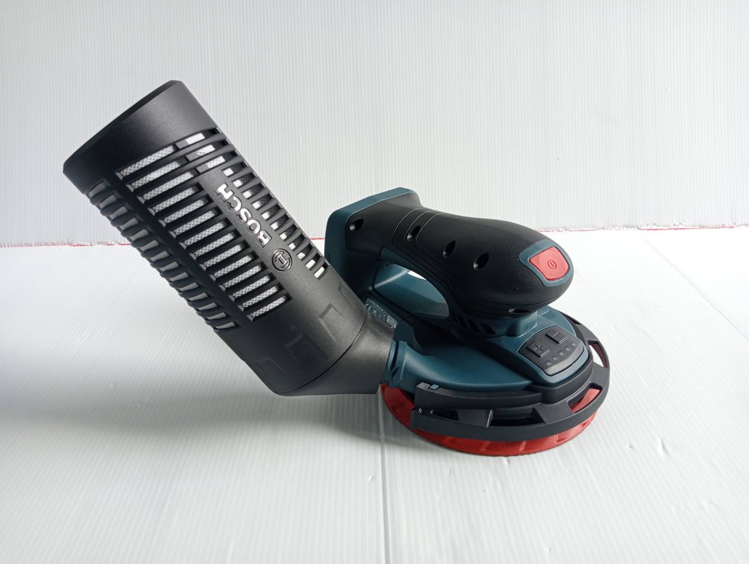 ขัดกระดาษทรายกลม6" GEX18V-150-3 BOSCH SOLO