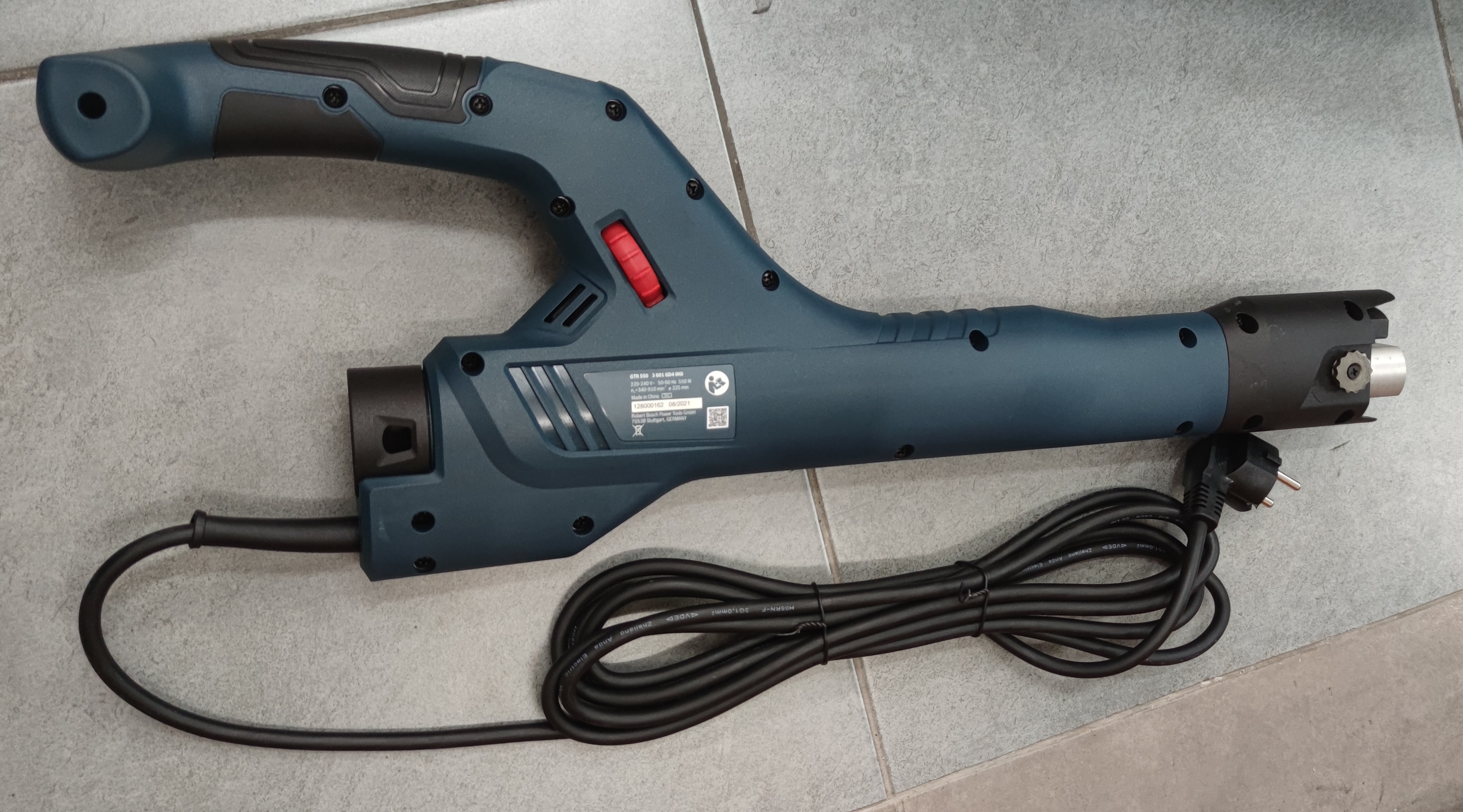 เครื่องขัดผนัง 9" GTR550 BOSCH