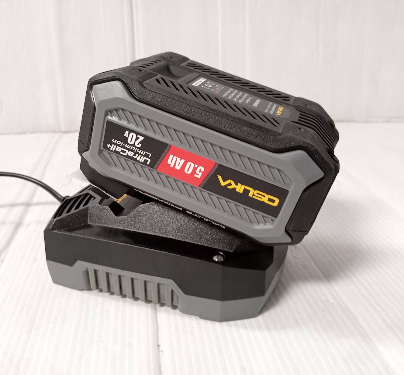 บล็อกไฟฟ้าไร้สายไร้แปรงถ่าน1/2 OSID832-P1 OSUKA