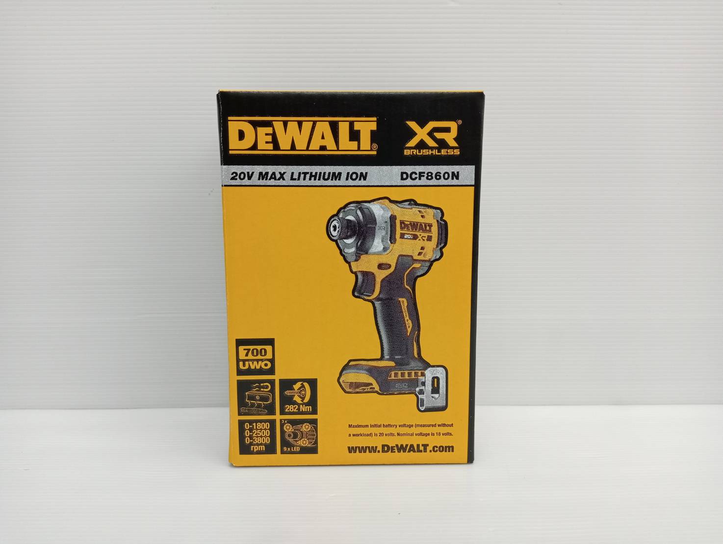 DEWALT รุ่น DCF860N-B1 ไขควงกระแทกไร้สาย ไร้แปรงถ่าน XR 20V Max (เฉพาะตัวเครื่อง)