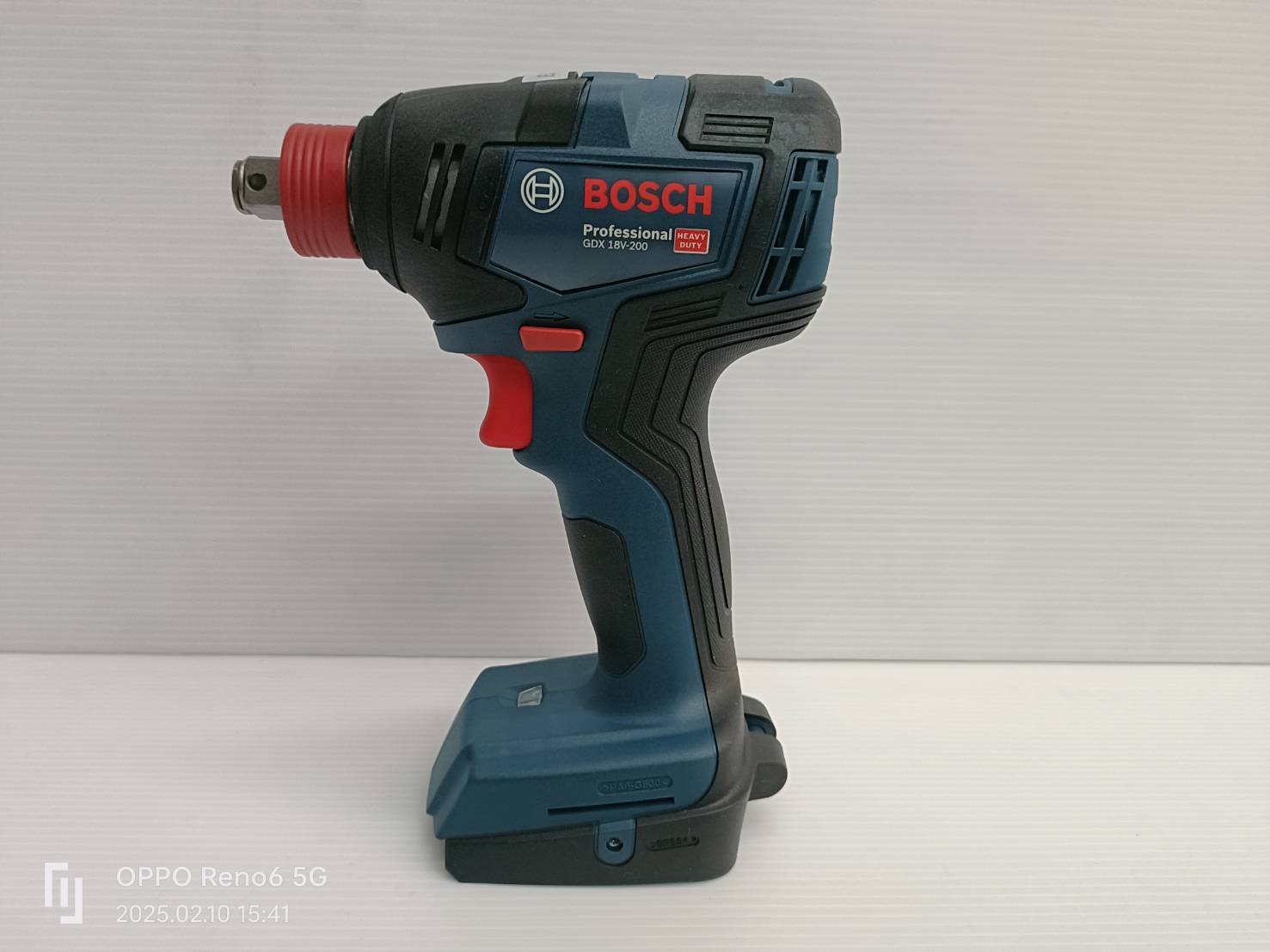 ไขควง1/4-บล๊อก1/2ไร้สาย GDX18V-200 BOSCH SOLO
