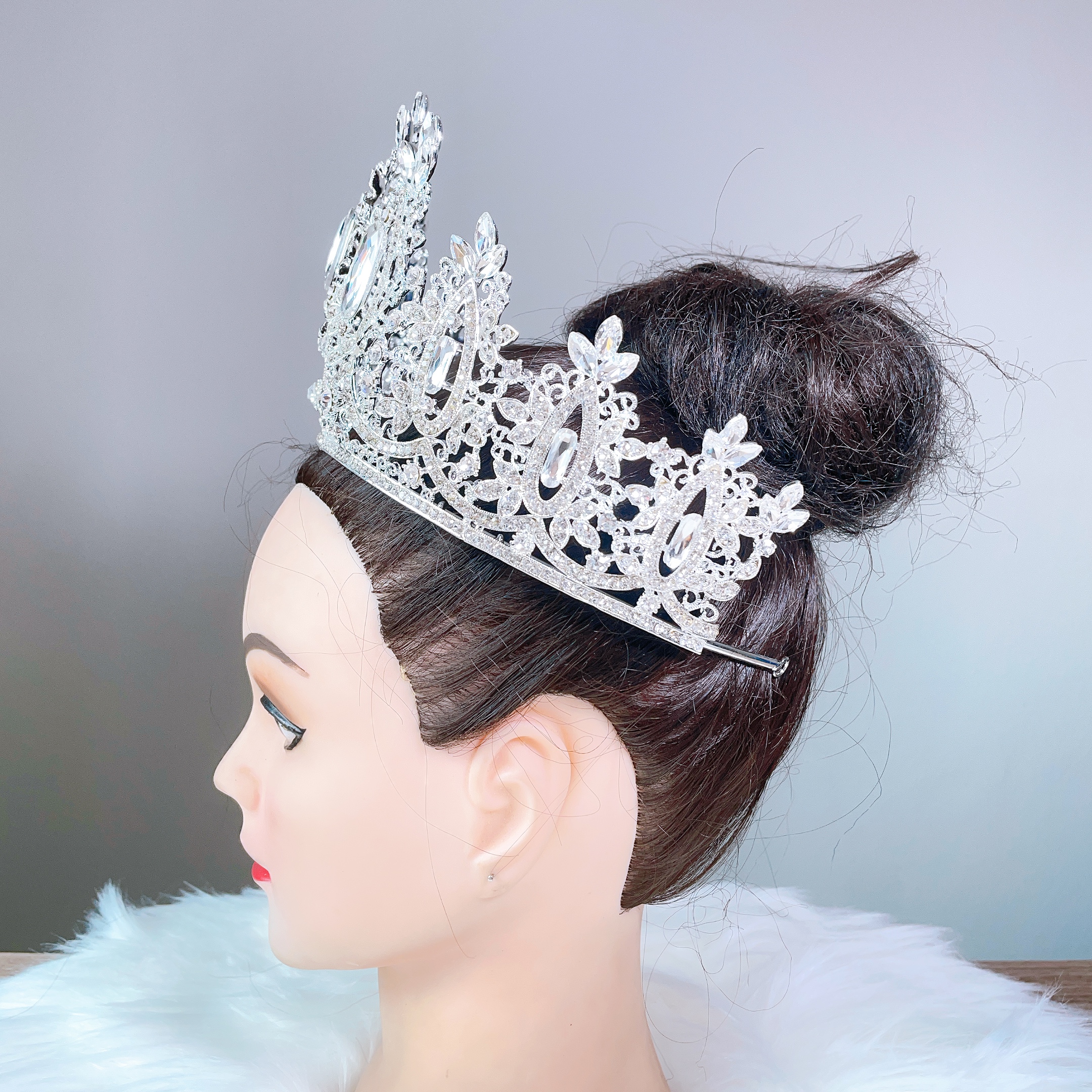 (พร้อมส่ง) เทียร่า 394 สีเงิน มงกุฎนางงาม มงกุฎเจ้าสาว มงกุฎเพชร งานพรีเมี่ยม สินค้าพร้อมส่งจากไทย