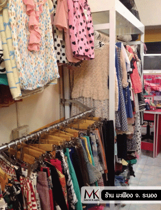 อุปกรณ์ตกแต่งร้านขายเสื้อผ้า อะคริลิค ราคาถูก