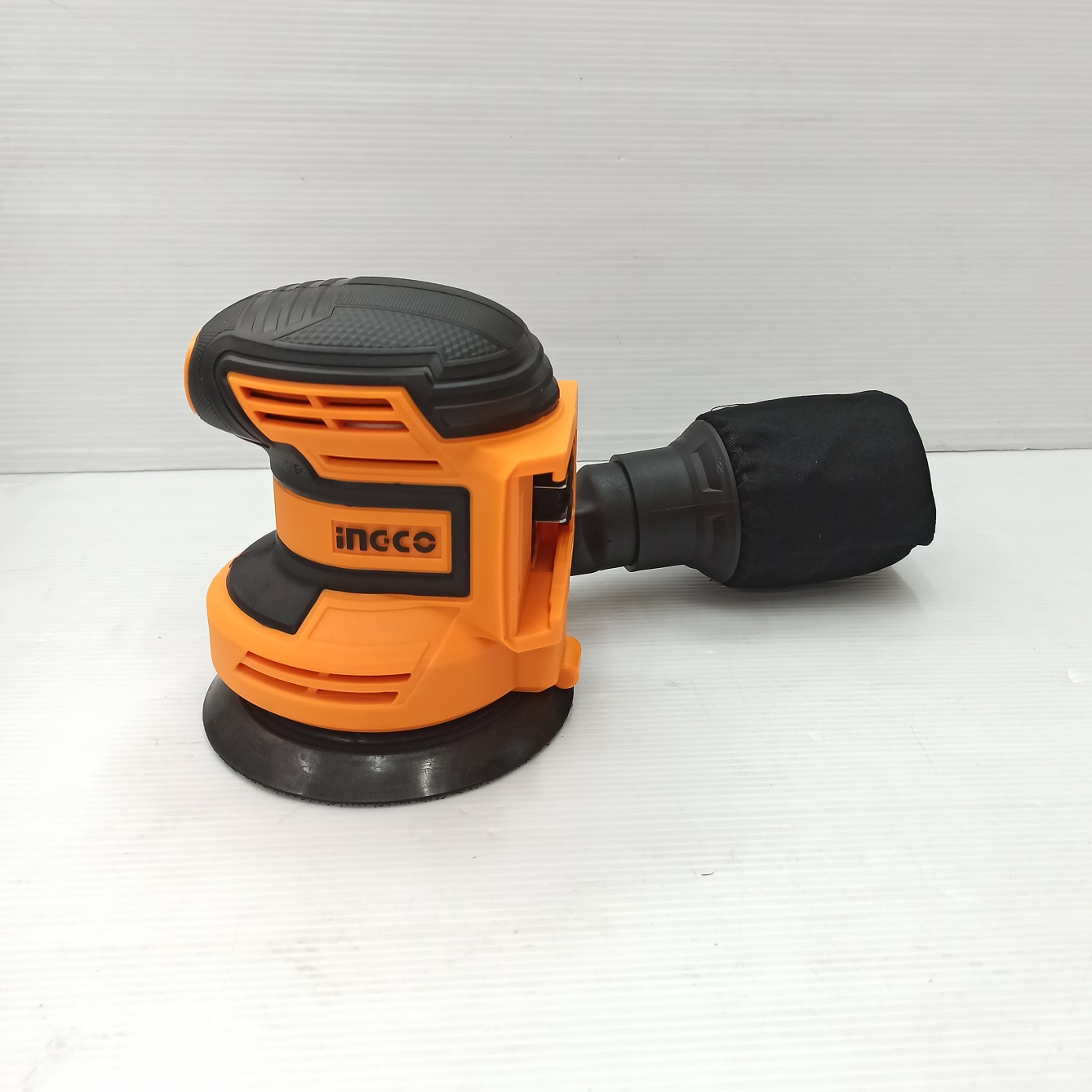 ขัดกระดาษทรายกลม5" 20V CROSLI2001 KIT INGCO พร้อมแบต พร้อมแท่นชาร์จ