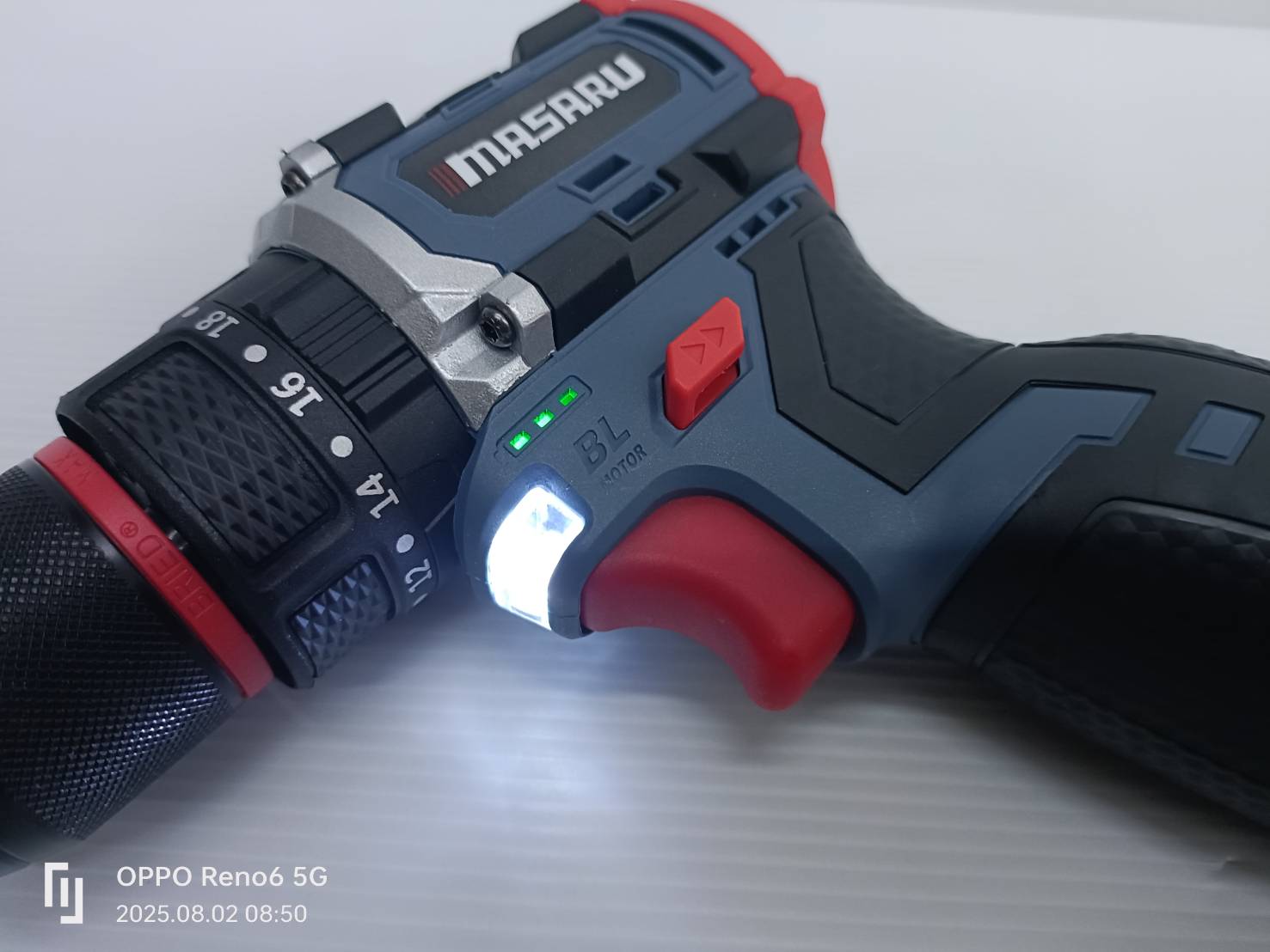 MASARU สว่านกระแทกไร้สาย 18V รุ่น SCDH-120-B2